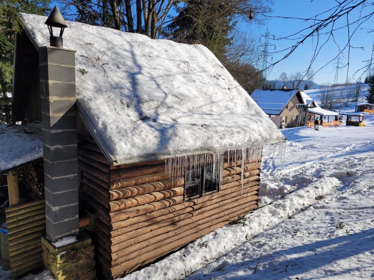 Srub na svahu sjezdovky v Radvanicích Radvanice  Exterior foto